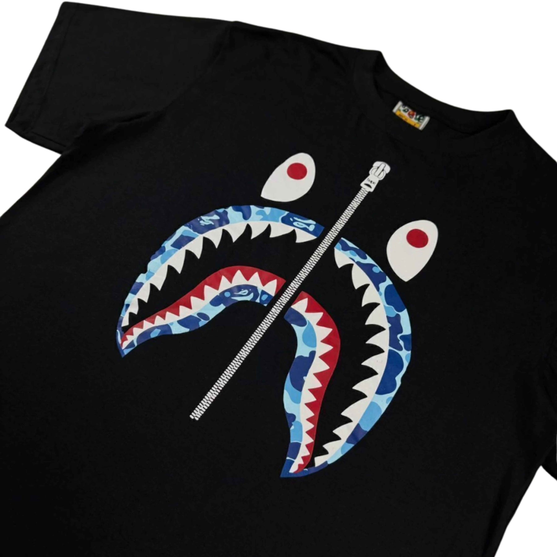 Camiseta Bape Camo Shark Blue - Preta