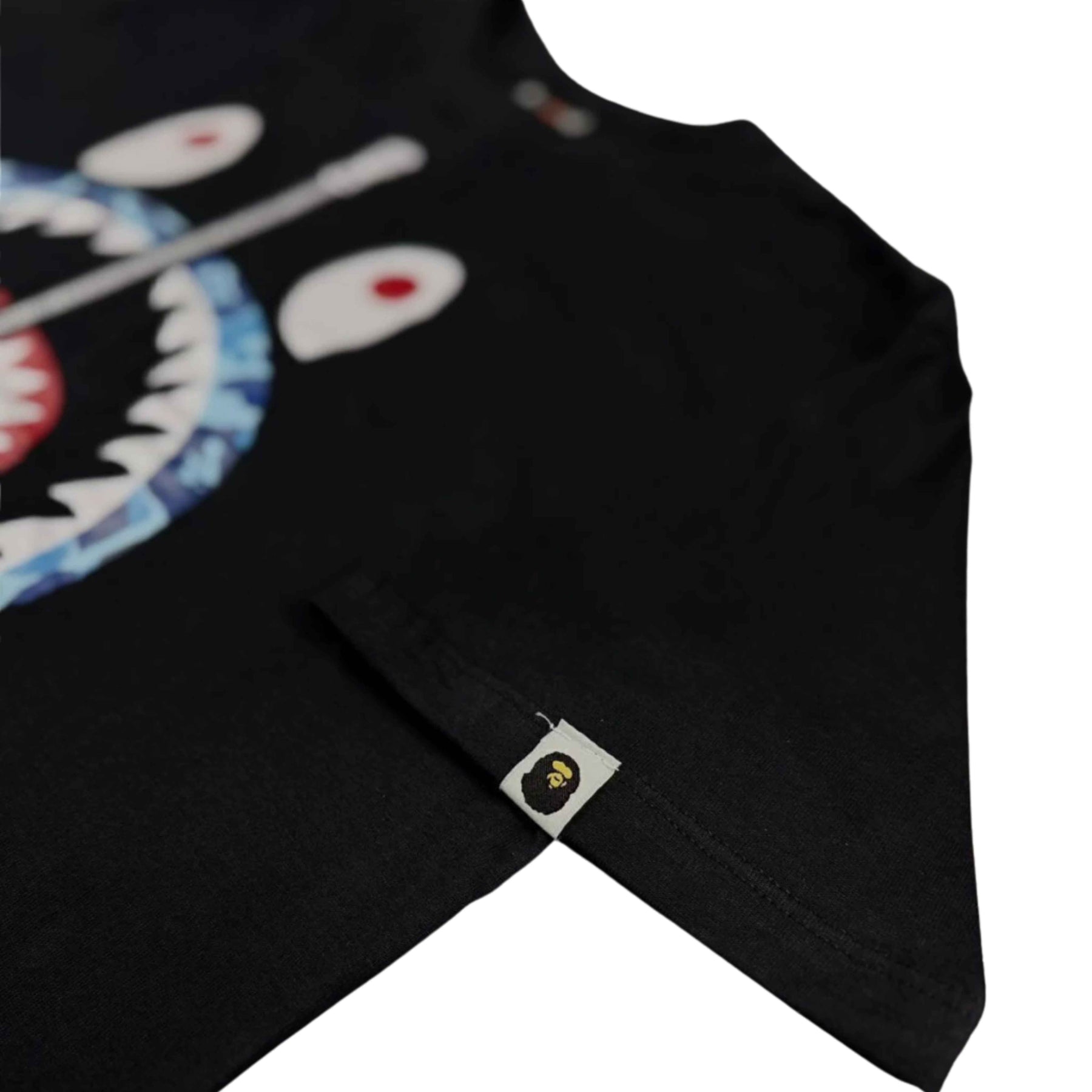 Camiseta Bape Camo Shark Blue - Preta