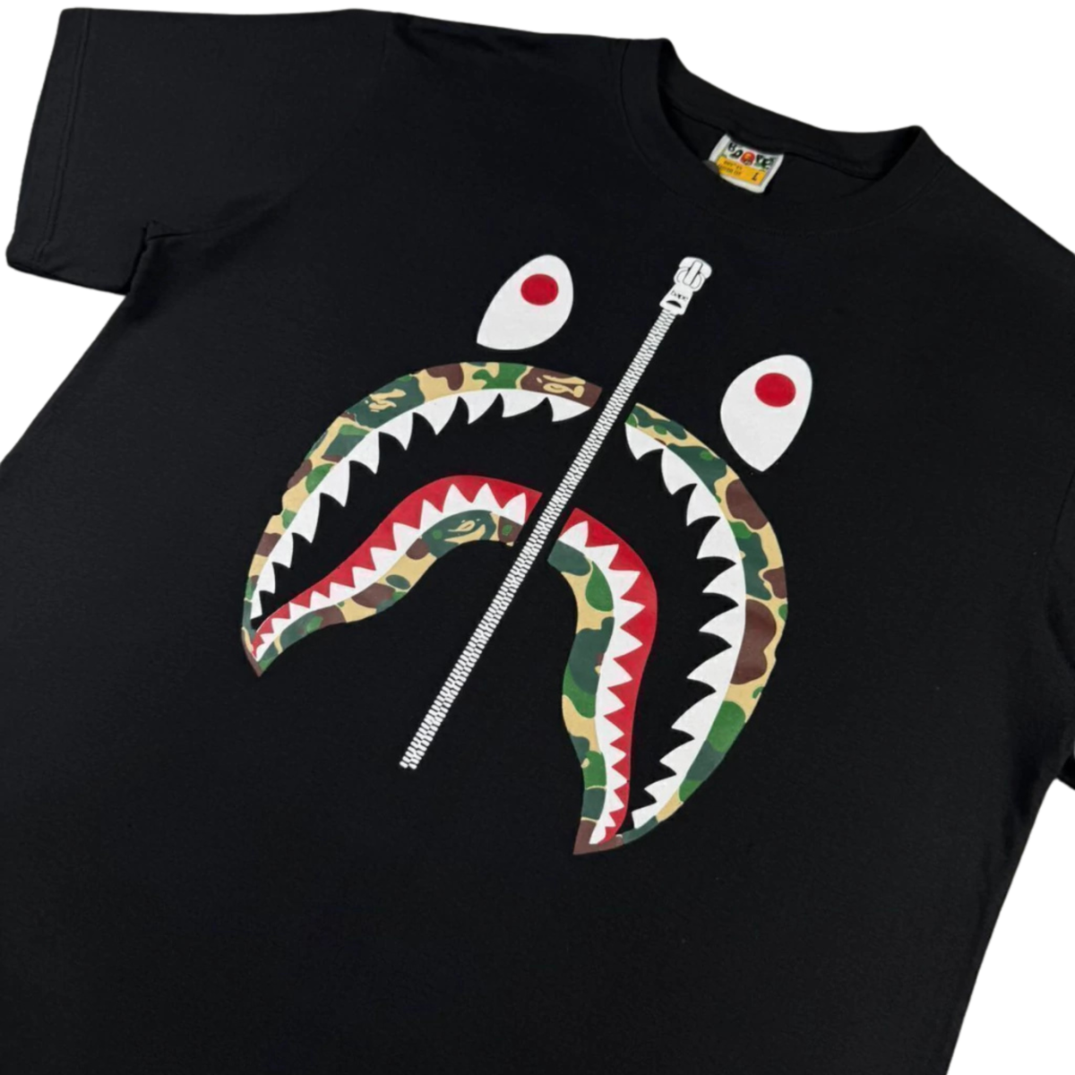 Camiseta Bape Camo Shark Multi Color - Preta